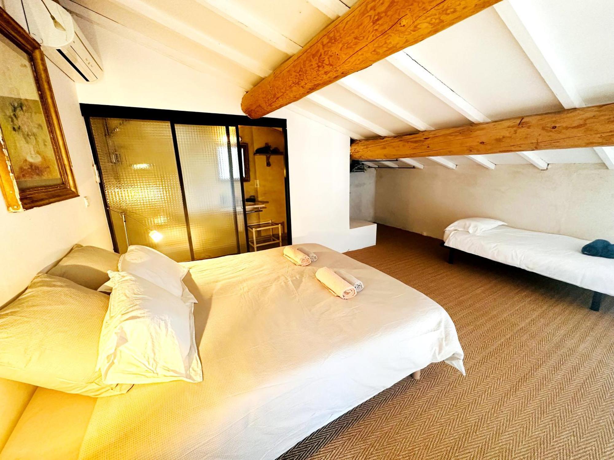 Magnifique Loft - Piscine - Tennis - Babyfoot Нім Екстер'єр фото